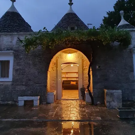 Trullo Vacanze Di Cumma Rosa